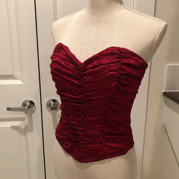 Jeune Europe Red Vintage Corset - Picture 5 of 15